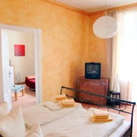 Apartment Ferienwohnung Warnemunde L